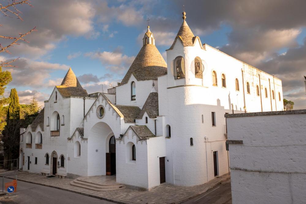 Dea Luxury Casa Vacanze- Zona Chiesa A Trullo - Alberobello Exteriér fotografie