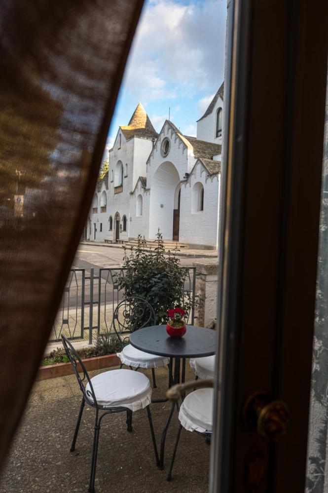 Dea Luxury Casa Vacanze- Zona Chiesa A Trullo - Alberobello Exteriér fotografie